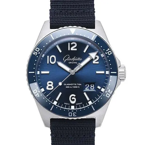 Glashütte Original SeaQ Panorama Date, reference 1-36-13-02-81-09