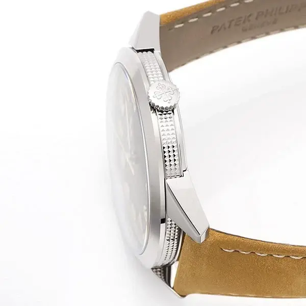 Patek Philippe Calatrava, reference 5226G-001, photo 2